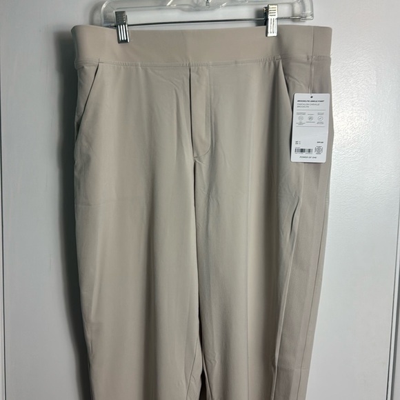 NWT Athleta BROOKLYN MID RISE ANKLE PANT Abalone Size 14 - Picture 3 of 12